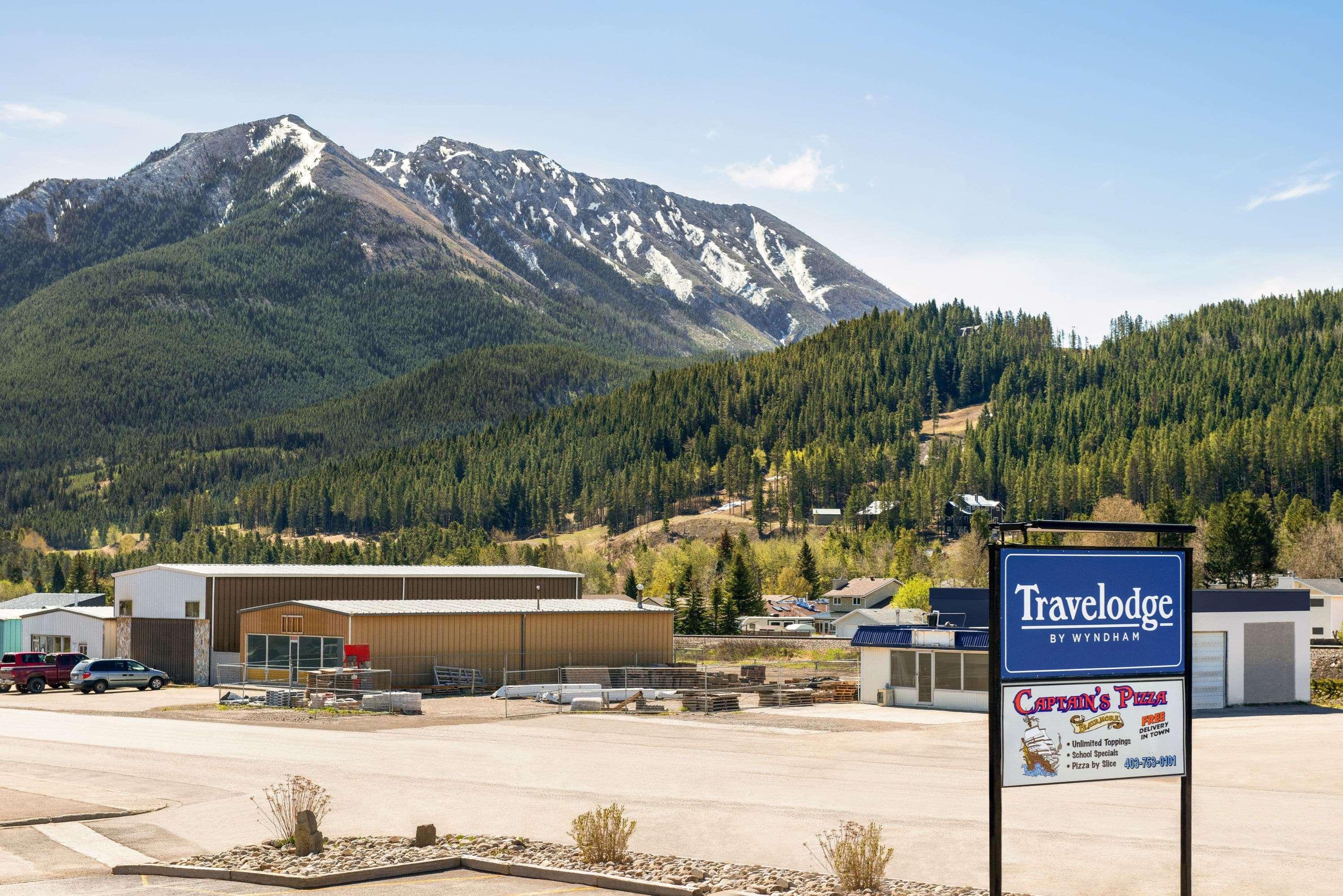 Travelodge By Wyndham Blairmore Extérieur photo