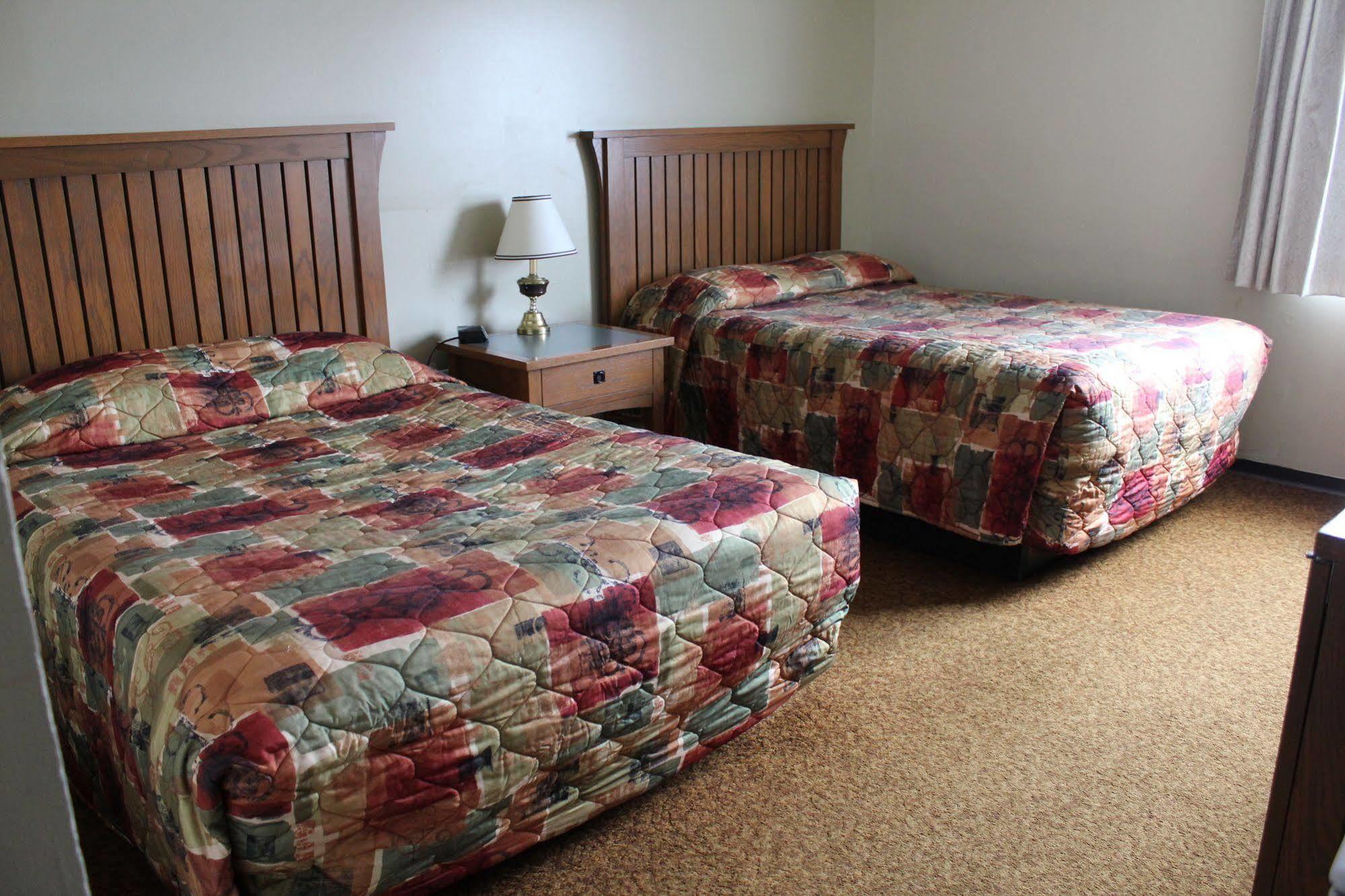 Travelodge By Wyndham Blairmore Extérieur photo